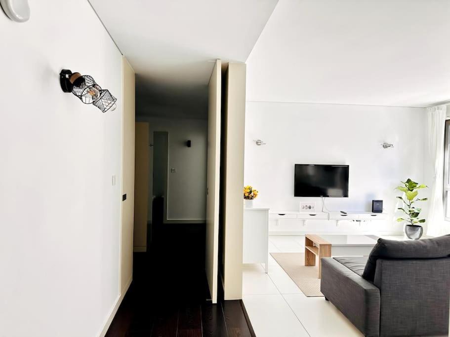 Marina Expo Apartment Лиссабон Экстерьер фото