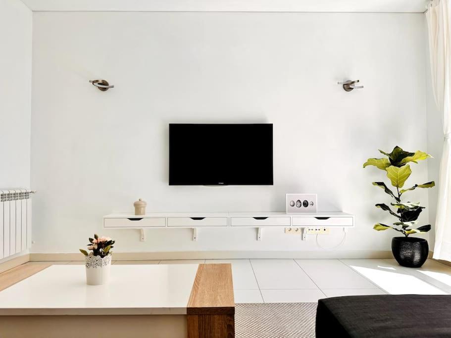Marina Expo Apartment Лиссабон Экстерьер фото
