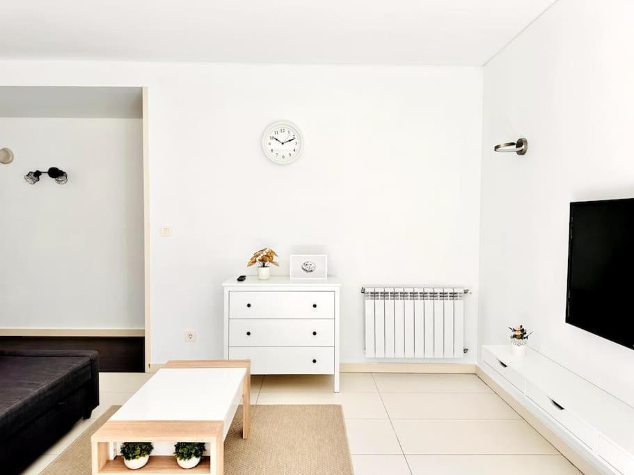 Marina Expo Apartment Лиссабон Экстерьер фото